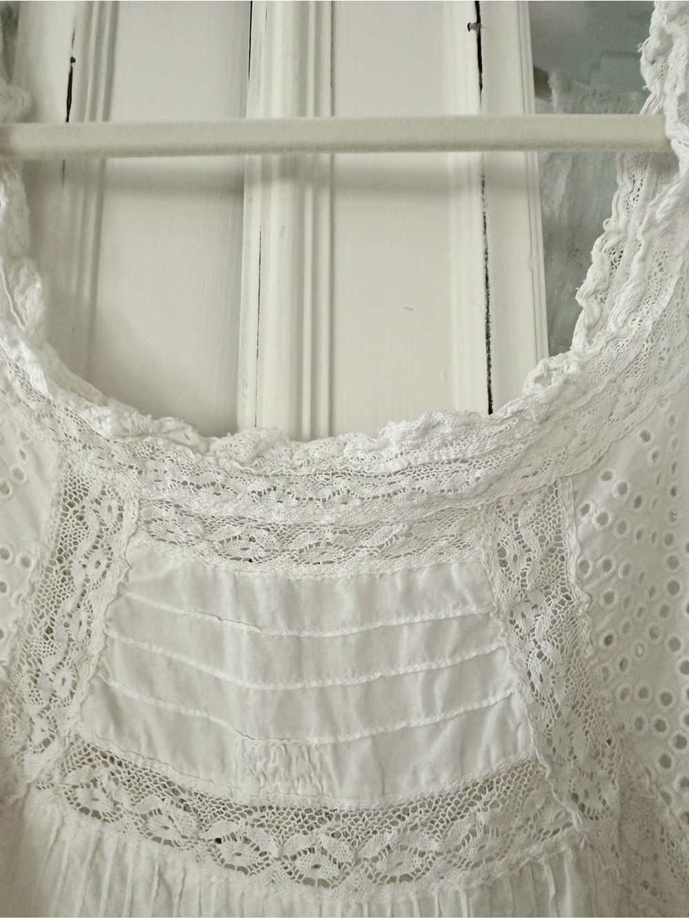 Magnolia Pearl Clementine Tank ( Altered) - Picture 2 of 7